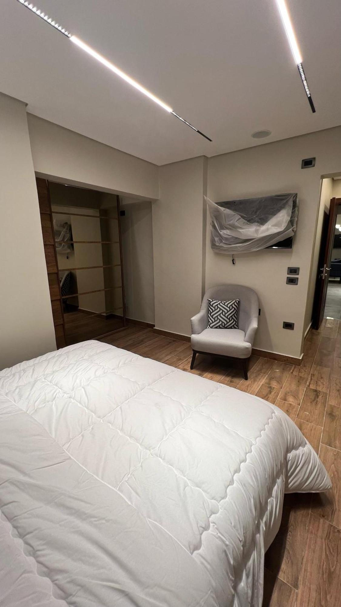 Luxury Apartment El Mohandessen Kaherah Luaran gambar